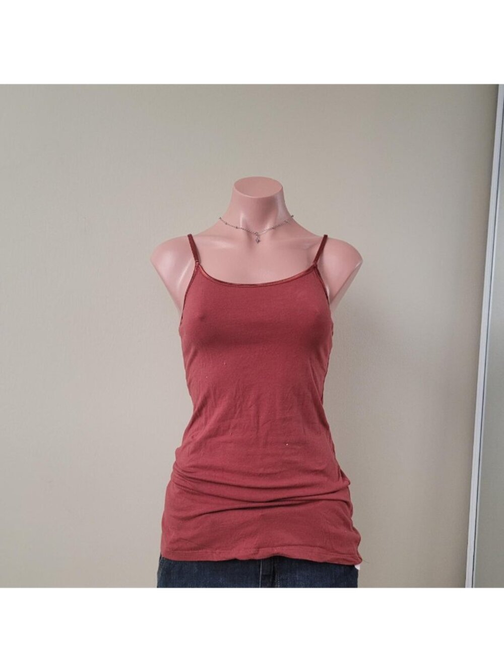 SWS Vibrant Y2k Vintage Crimson Red Classic Camisole Tank Top (M)